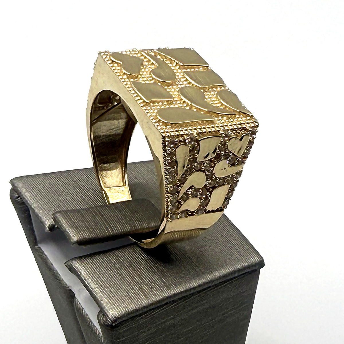 10K Yellow Gold Nugget Ring with Cubic Zirconia