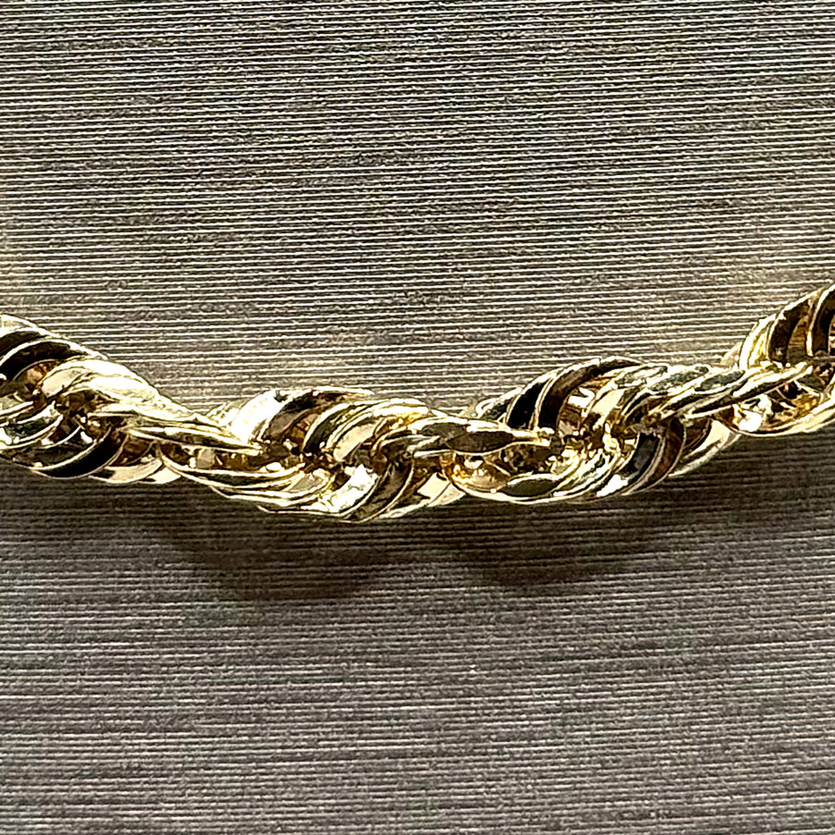 10K Yellow Gold Shiny Light Rope Chain – 24 in, 7.5 mm