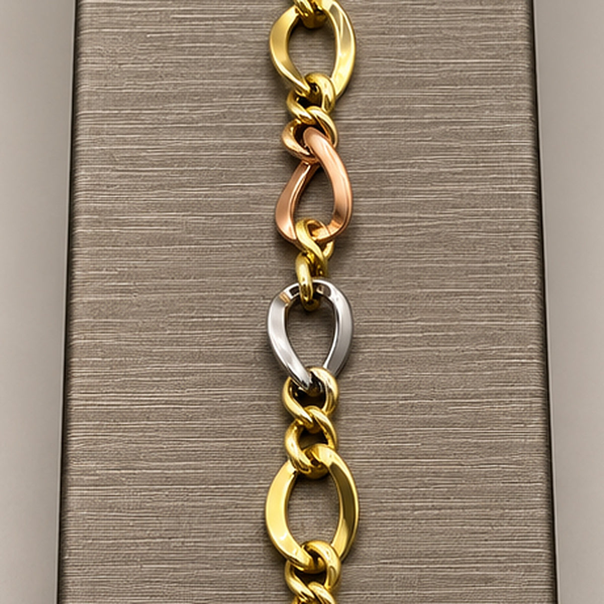 14K Tri-Tone Gold Open Link Bracelet – 8 in
