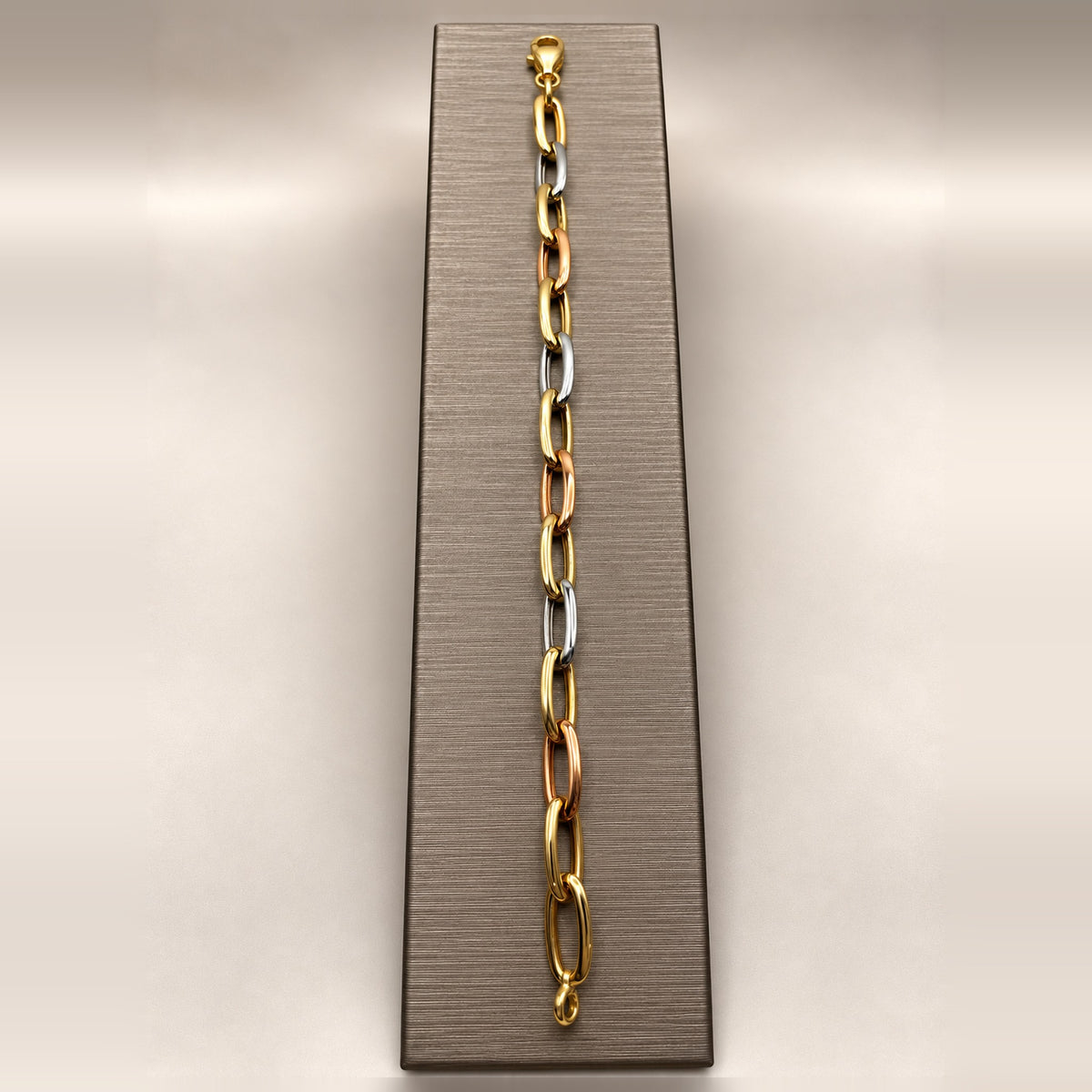 14K Tri-Tone Gold Oval Link Bracelet – 8 in