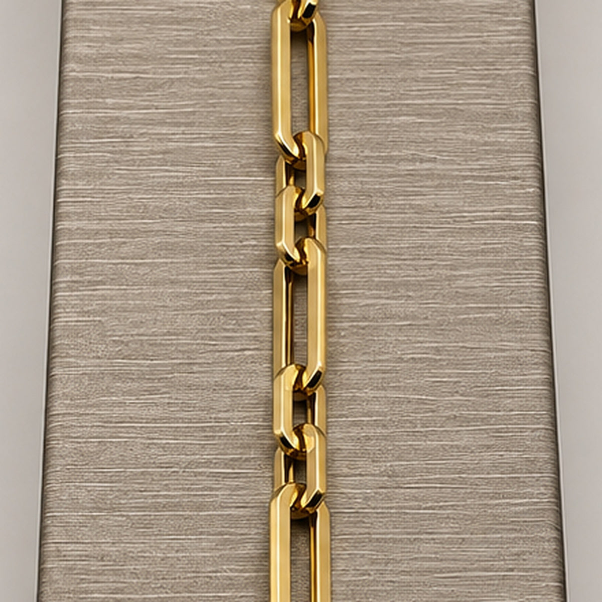 14K Yellow Gold Paperclip Link Bracelet – 8 in